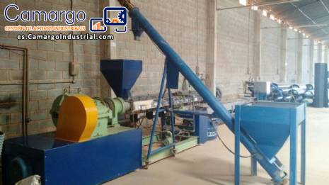 Extrusora industrial de plástico 450 kg Miotto