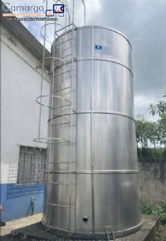 Tanque de almacenamiento de acero inoxidable de 20.000 litros con bola rociadora Fabrinox