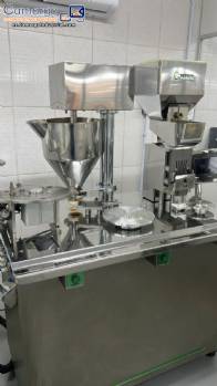 Encapsuladora semiautom�tica para suplementos en c�psulas duras de Ferriti