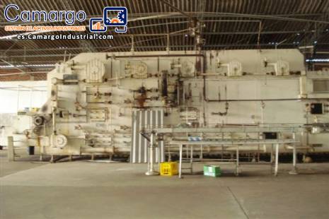 L�nea para llenado de botellas de vidrio y pet