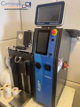 Selladora/prensadora de envases Inobag Flex+, con capacidad para hasta 1.800 paquetes por hora.