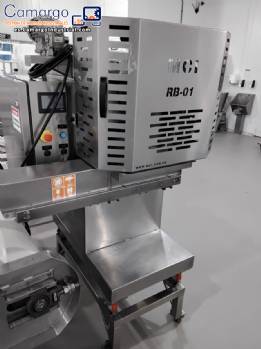 M�quina extrusora/formadora de relleno de acero inoxidable MCI RB01