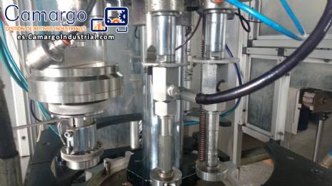 L�nea para m�quina de llenado de aerosol Cosmar Omas