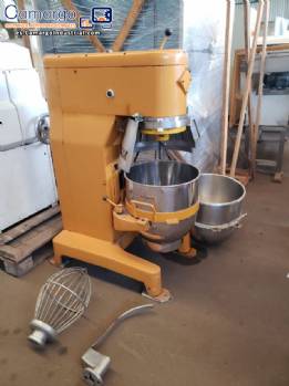 Amasadora industrial pan, pizza, pasta fresca 50 kg a 250kg en