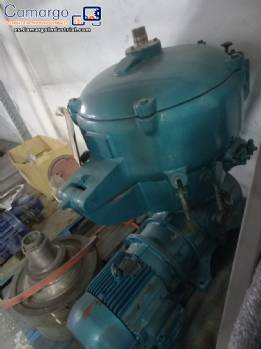 Separador centr�fugo para purificaci�n de aceite Westfalia OTA 20 11.000 litros/hora